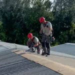 Instalación de una línea de vida horizontal en cubierta: ejemplo práctico en una nave industrial